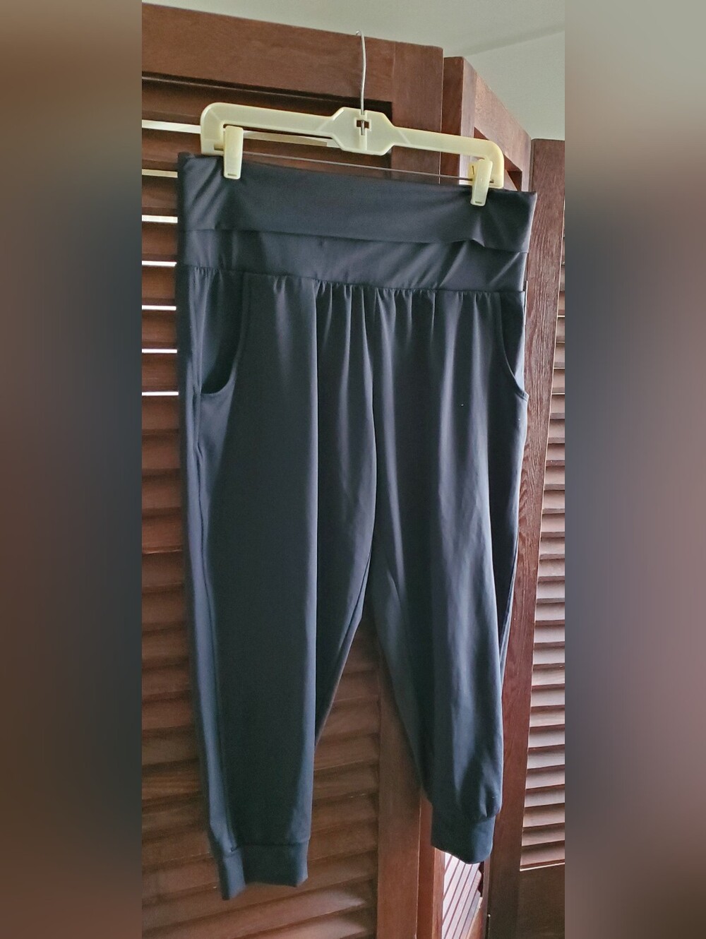 Body Glove Black High-Waist Work Out Pants with Pockets